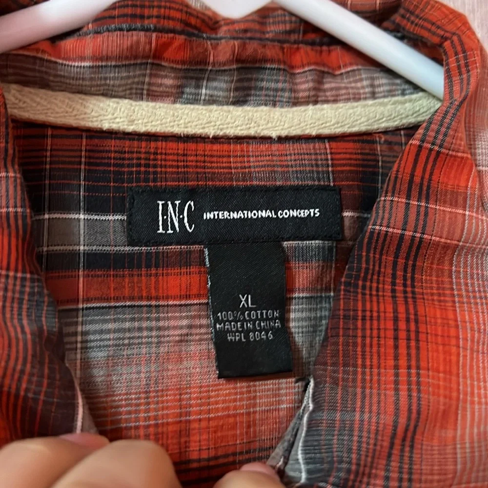 men’s INC red long sleeve button up - Picture 2 of 3